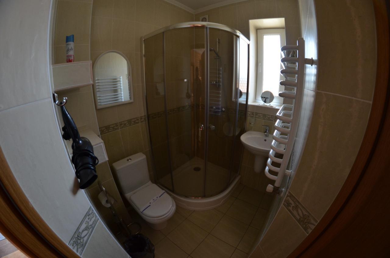 Sribni Rosy Hotel Mykulychyn Eksteriør billede