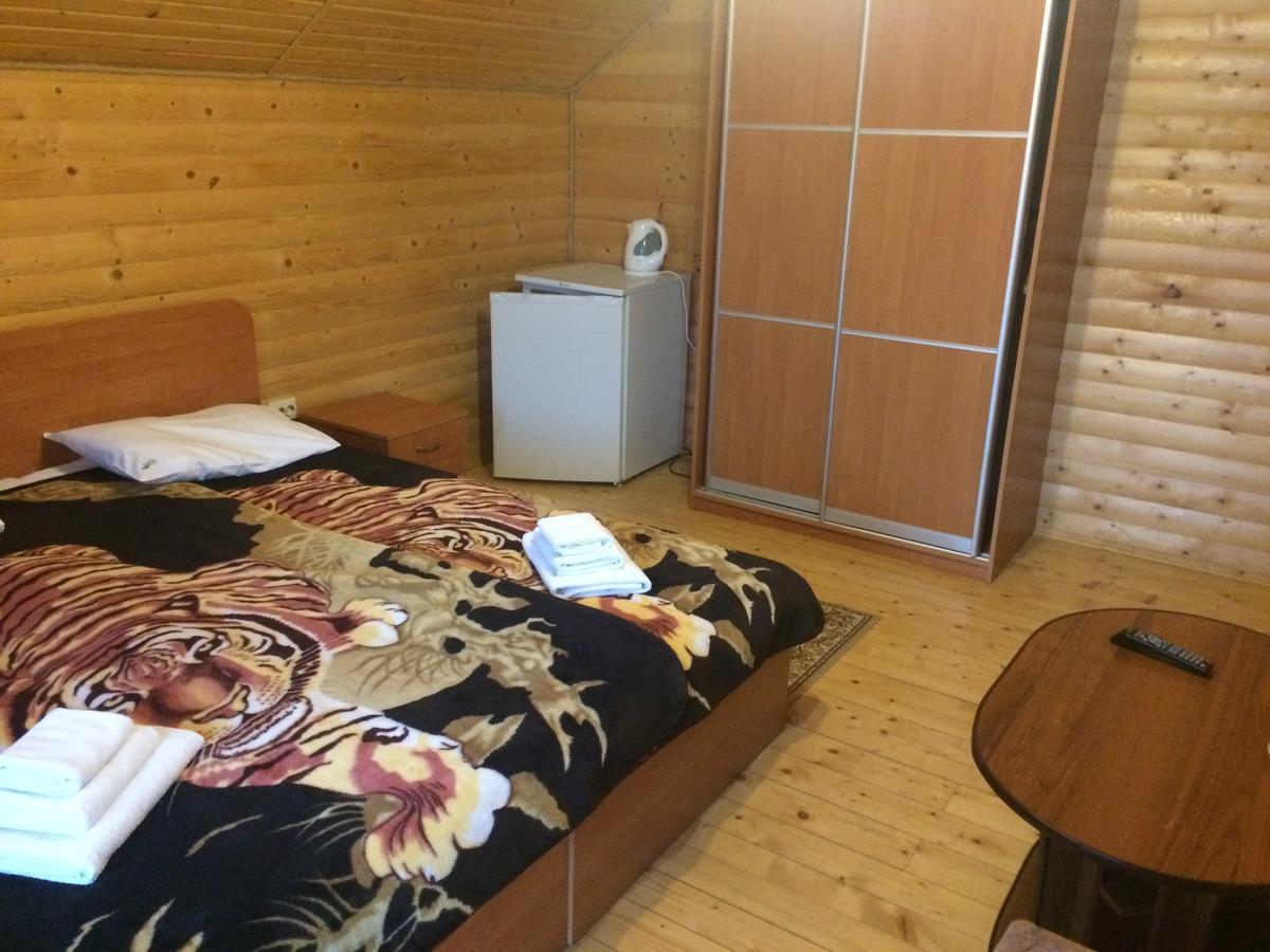 Sribni Rosy Hotel Mykulychyn Eksteriør billede