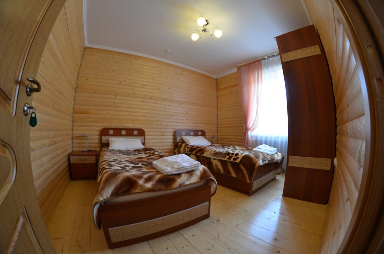Sribni Rosy Hotel Mykulychyn Eksteriør billede